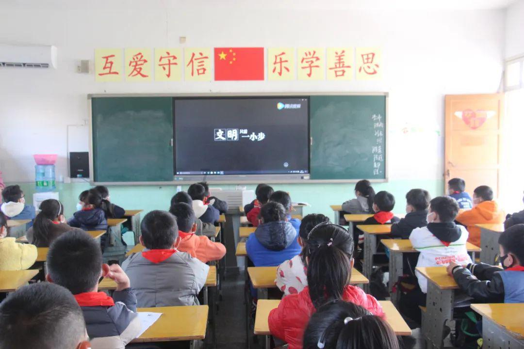过了保质期几天的酸奶能喝吗？游戏画面